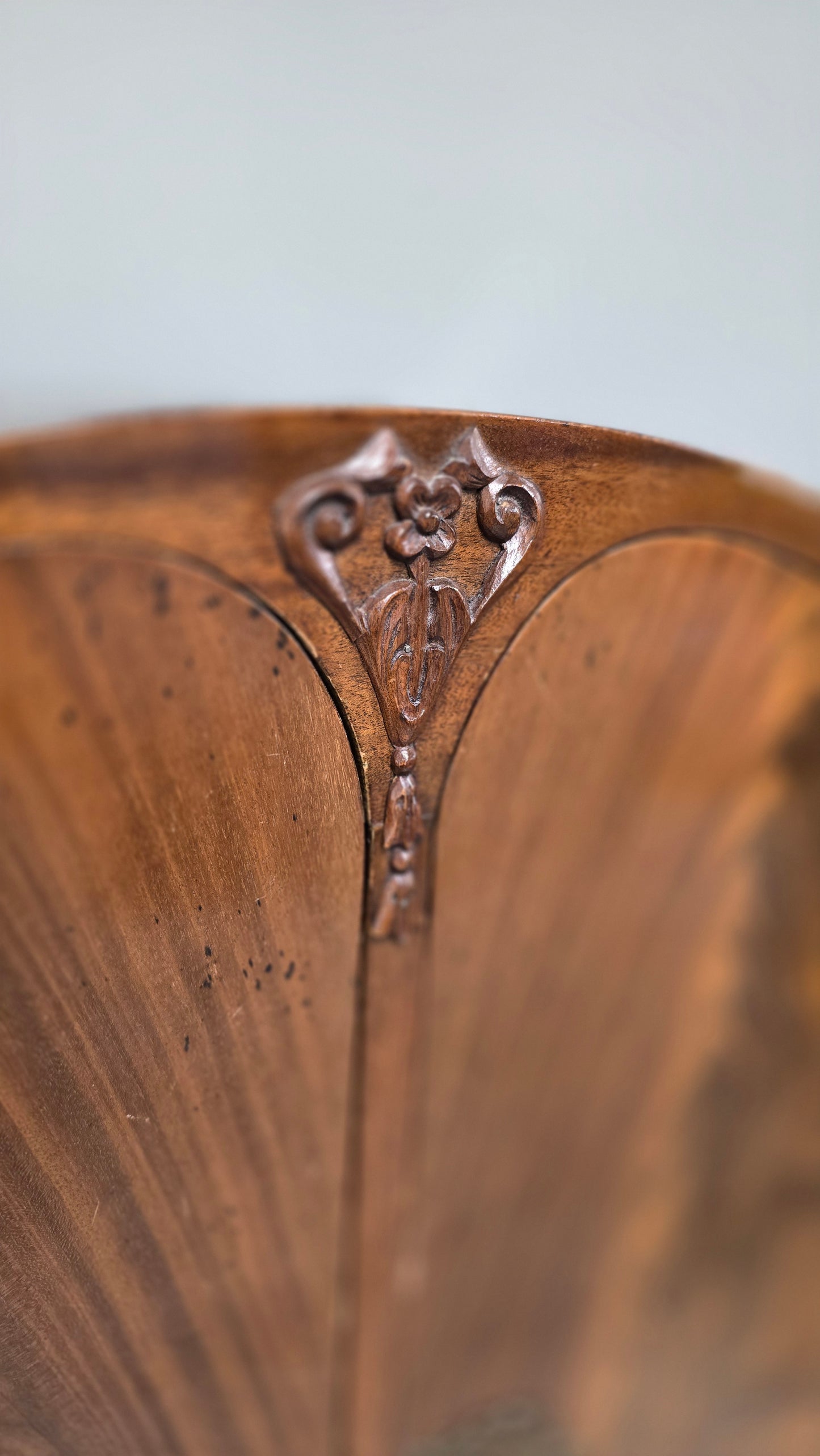 Vintage Clawfoot Drinks cabinet