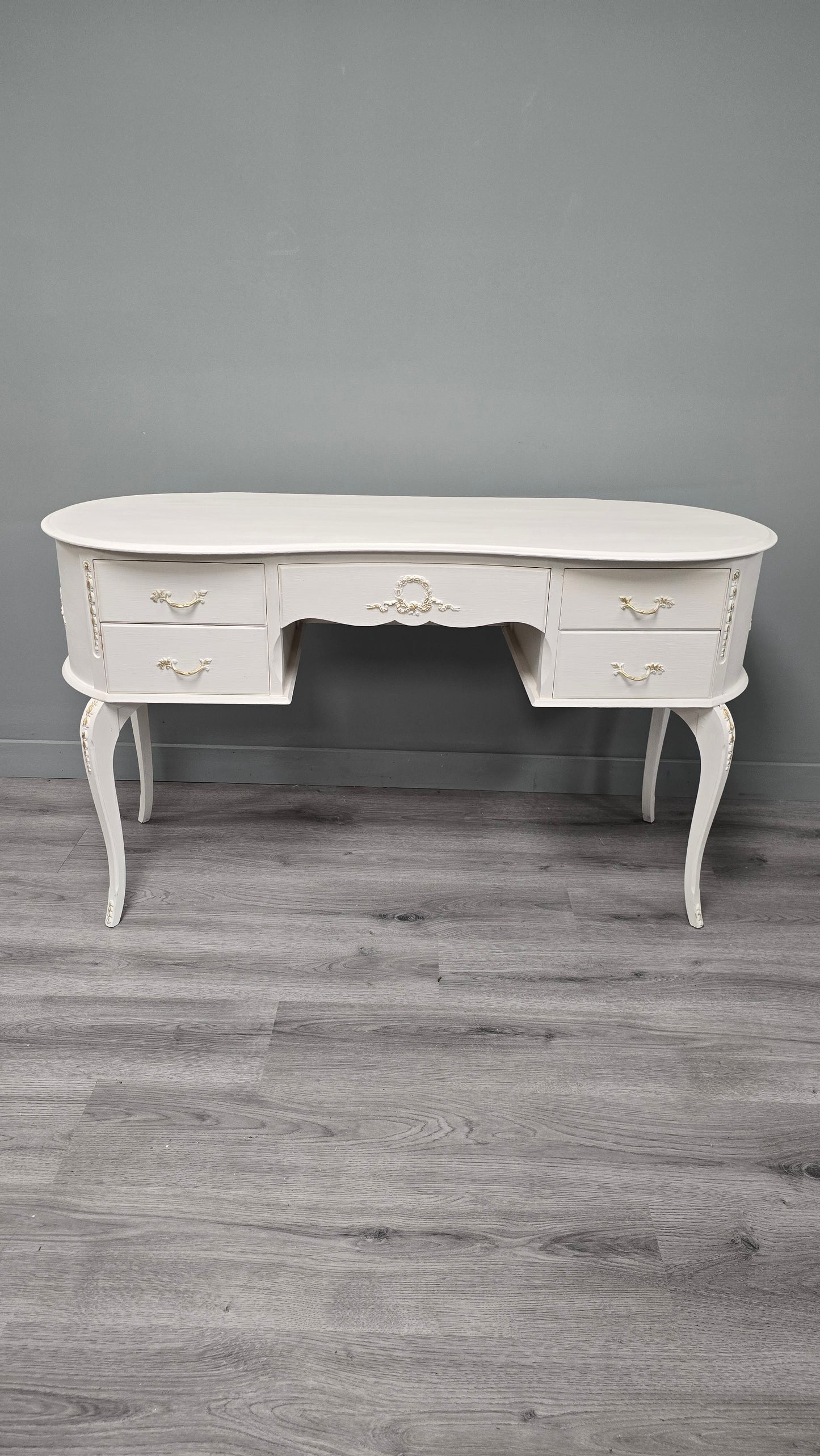 White Dressing Table with gold highlights