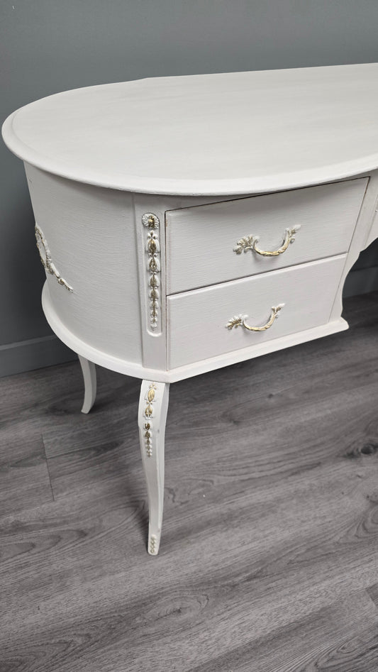 White Dressing Table with gold highlights