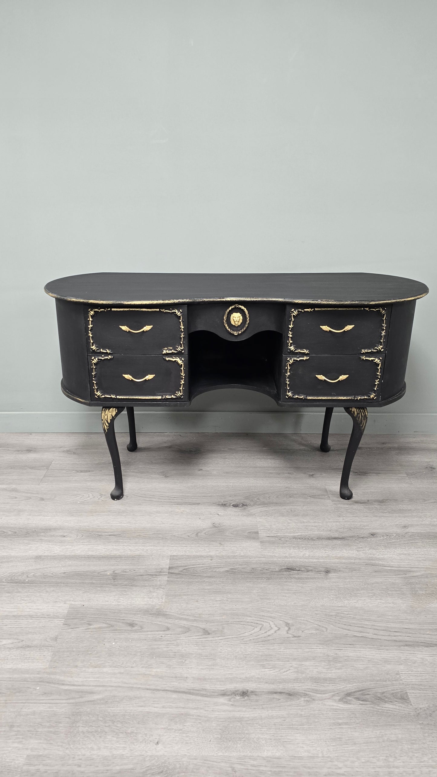 Black and Gold Dressing Table