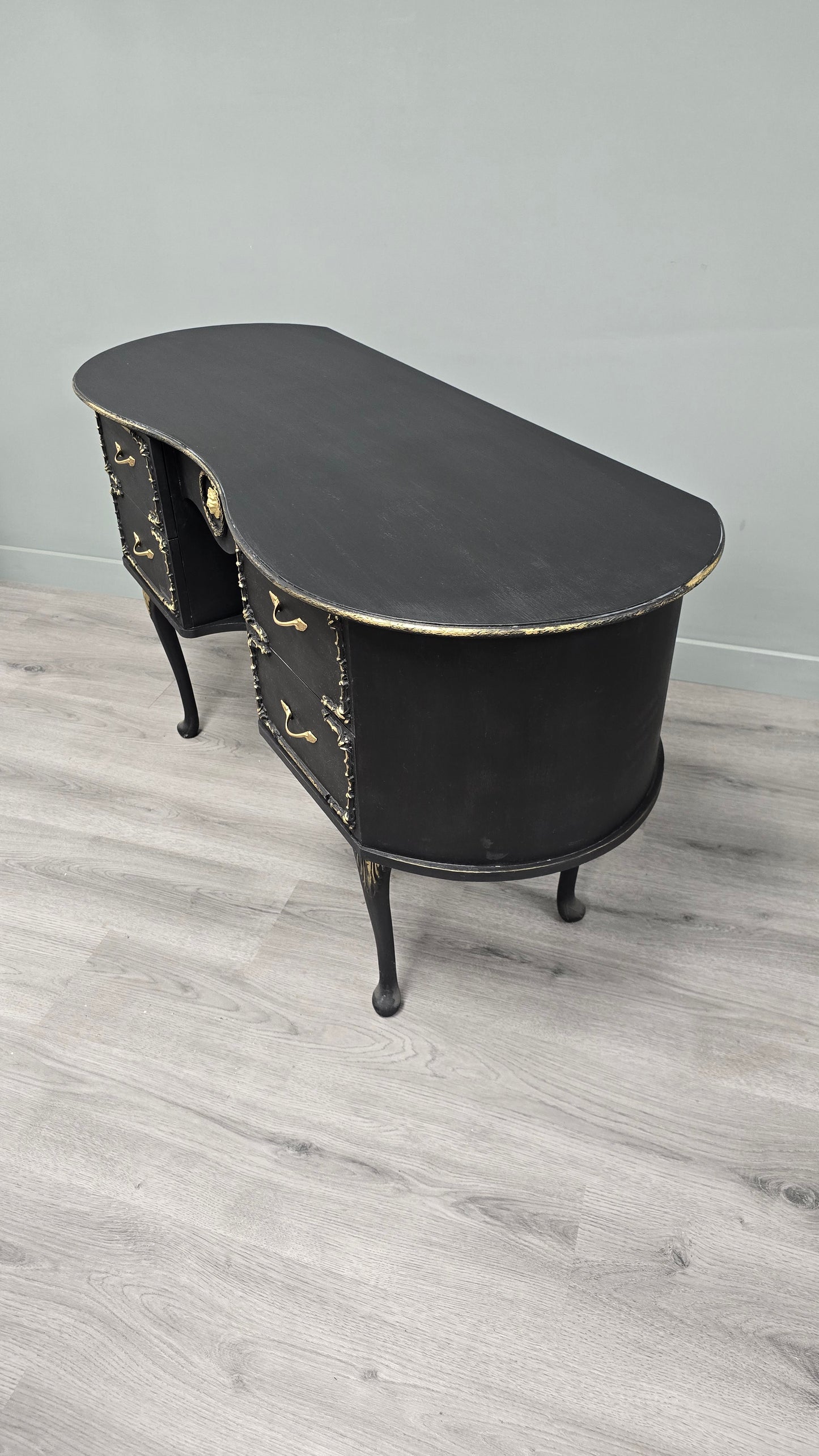 Black and Gold Dressing Table