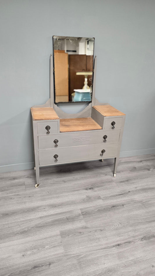 French Linen Grey Dressing Table with mirror