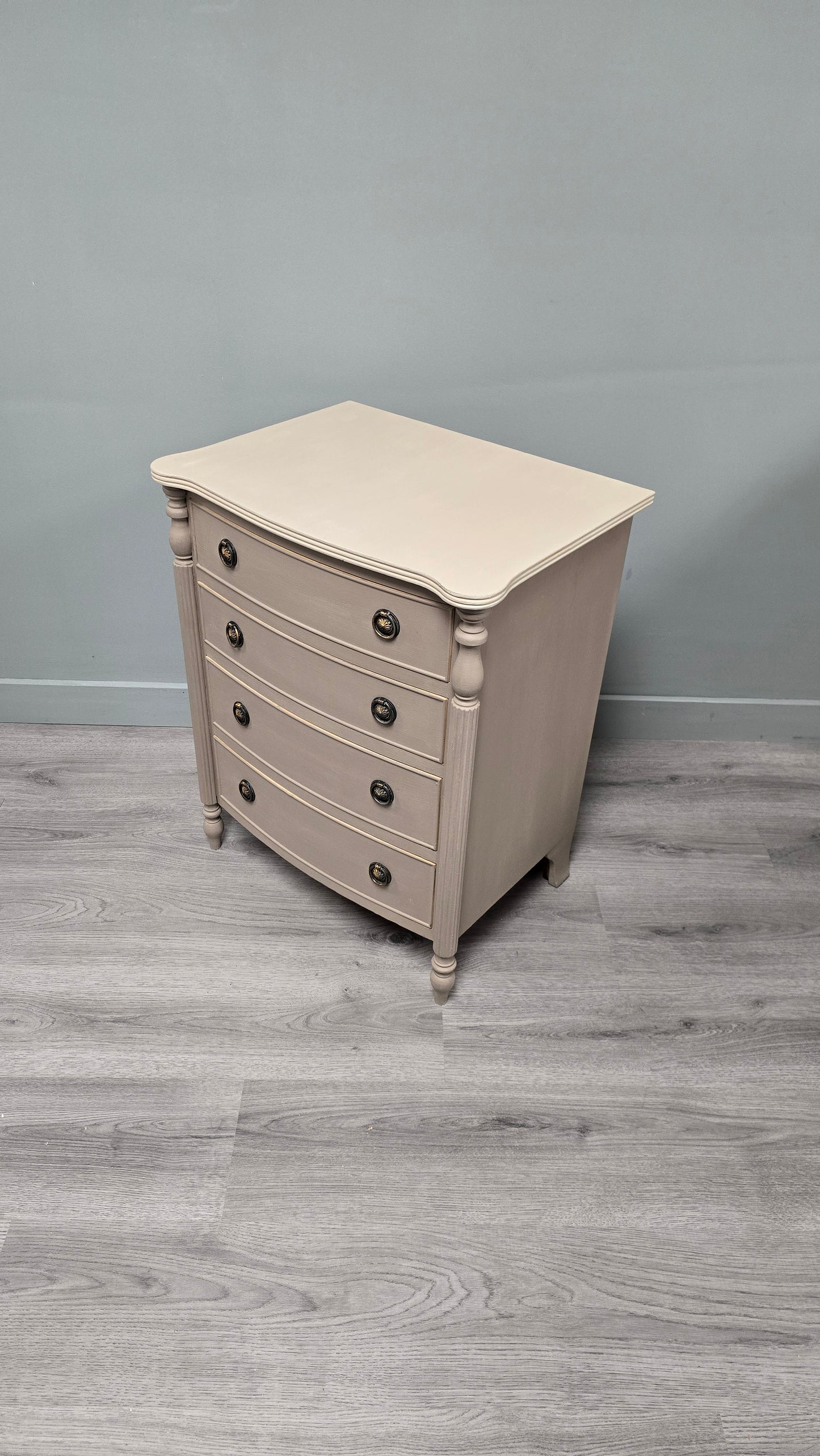 CoCo and Country grey Chest of drawers