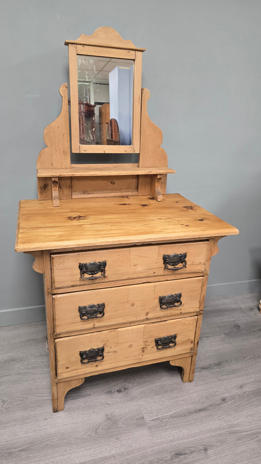 Rustic Chest of drawers with mirror