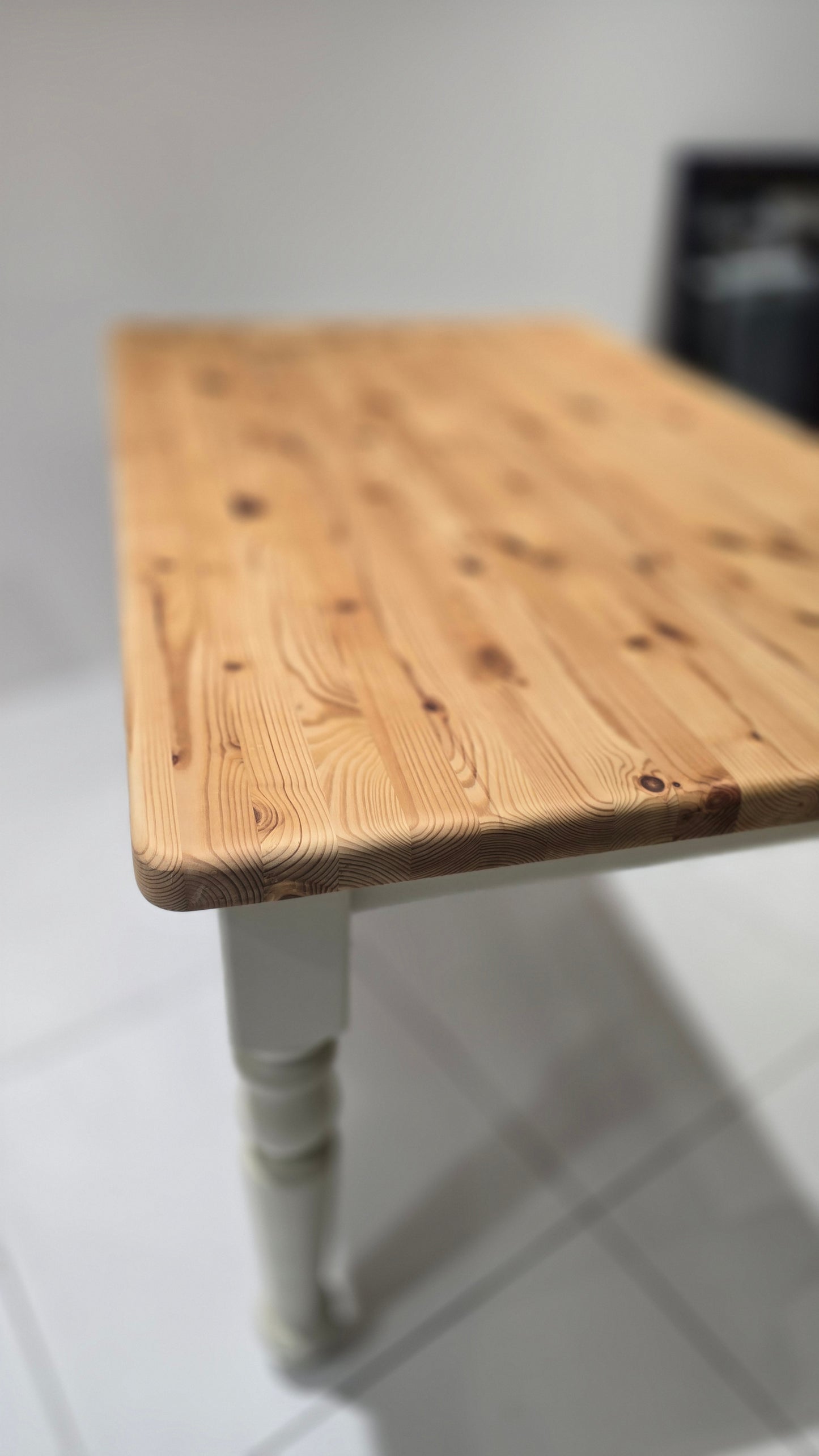 Cottage Style Dining table