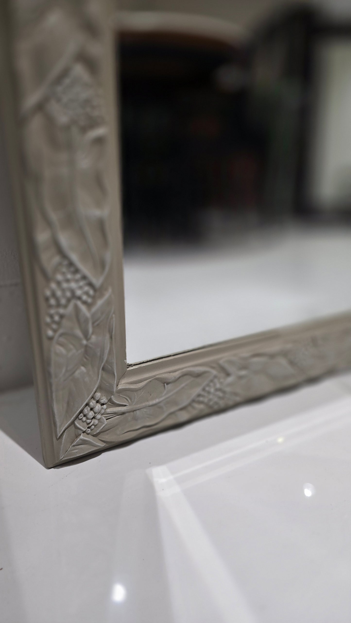 Mirror painted in Tapestry and Cobblestone in Fusion