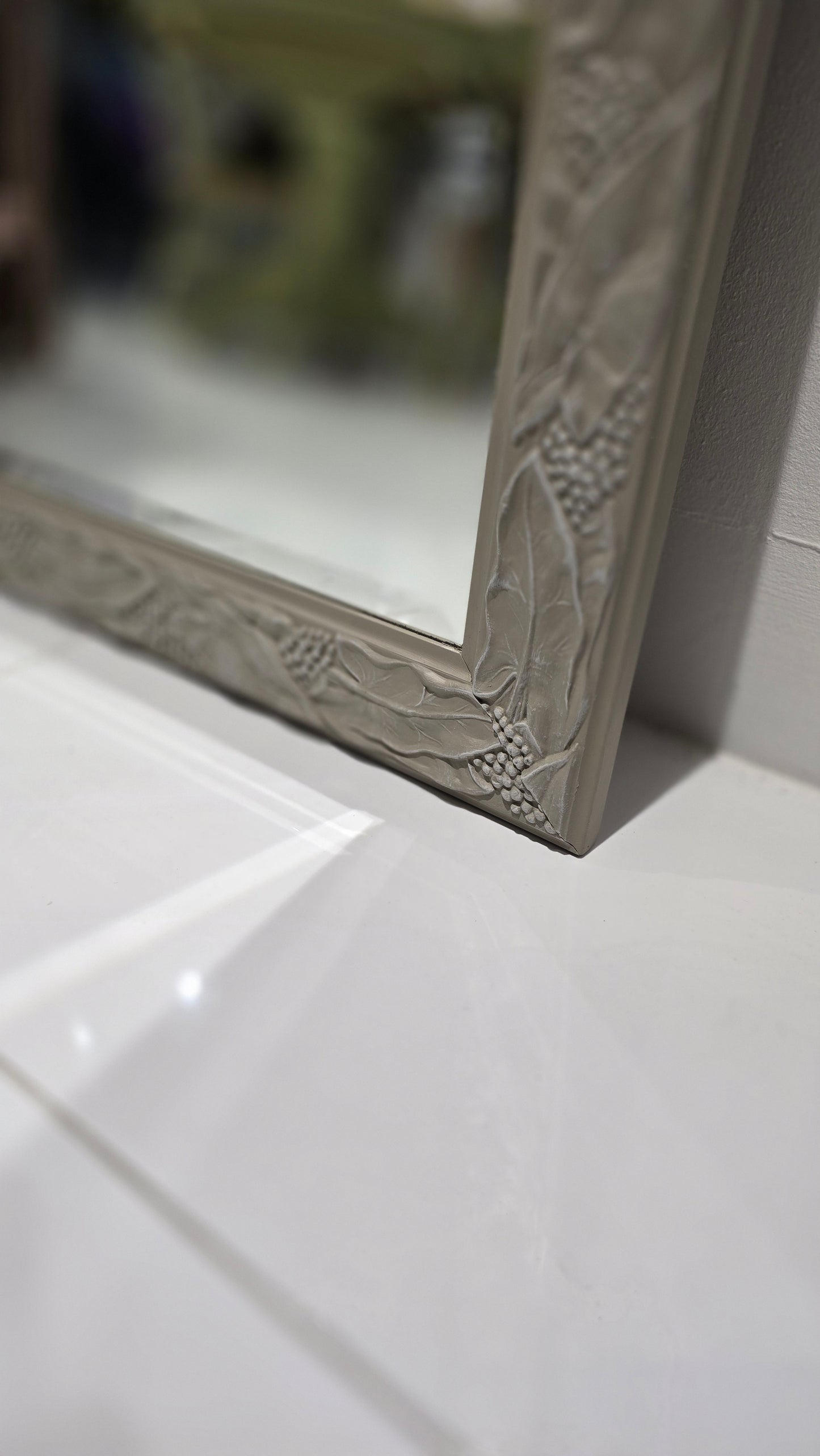 Mirror painted in Tapestry and Cobblestone in Fusion