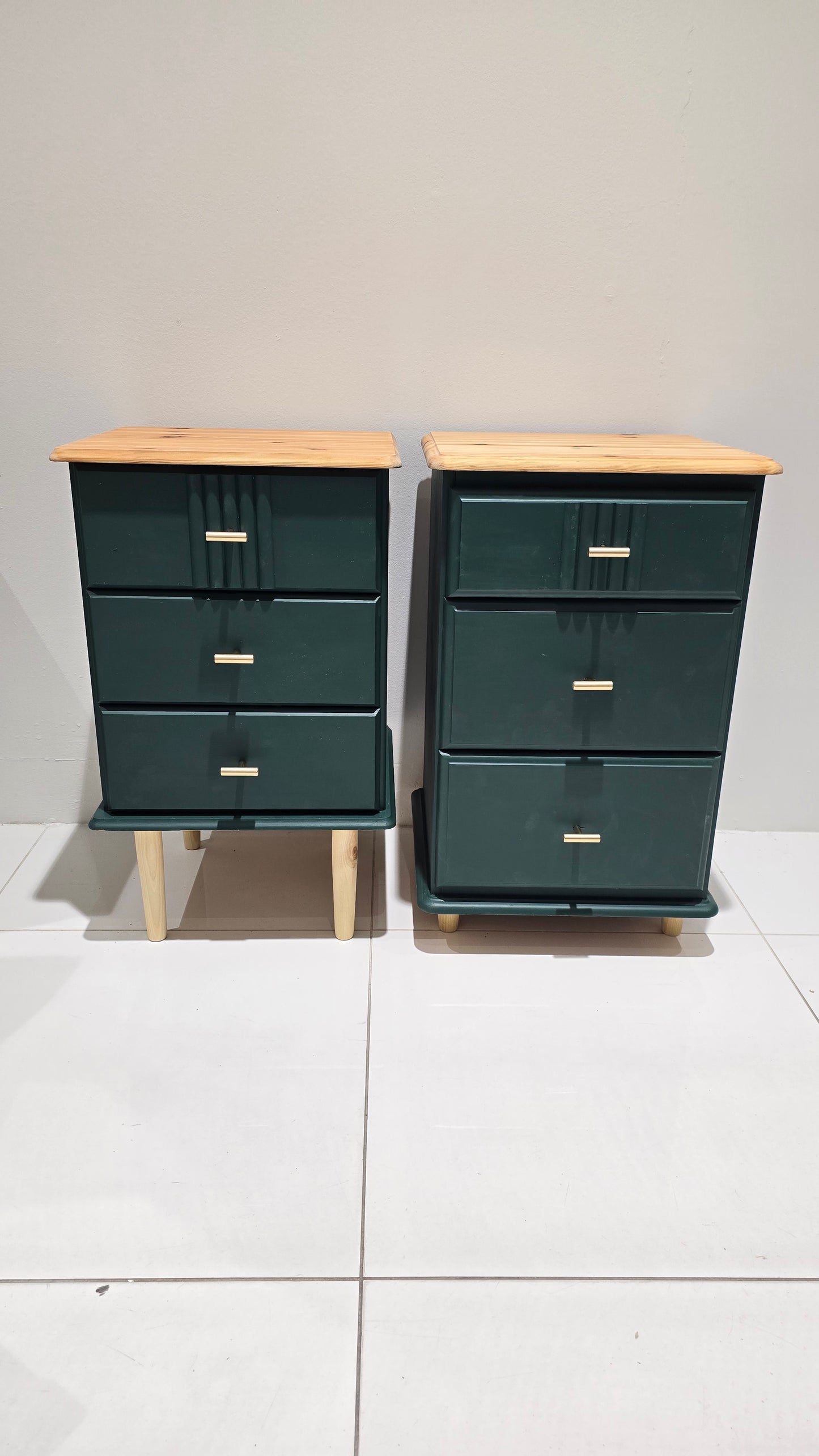 KnightsBridge Green Bedside Tables