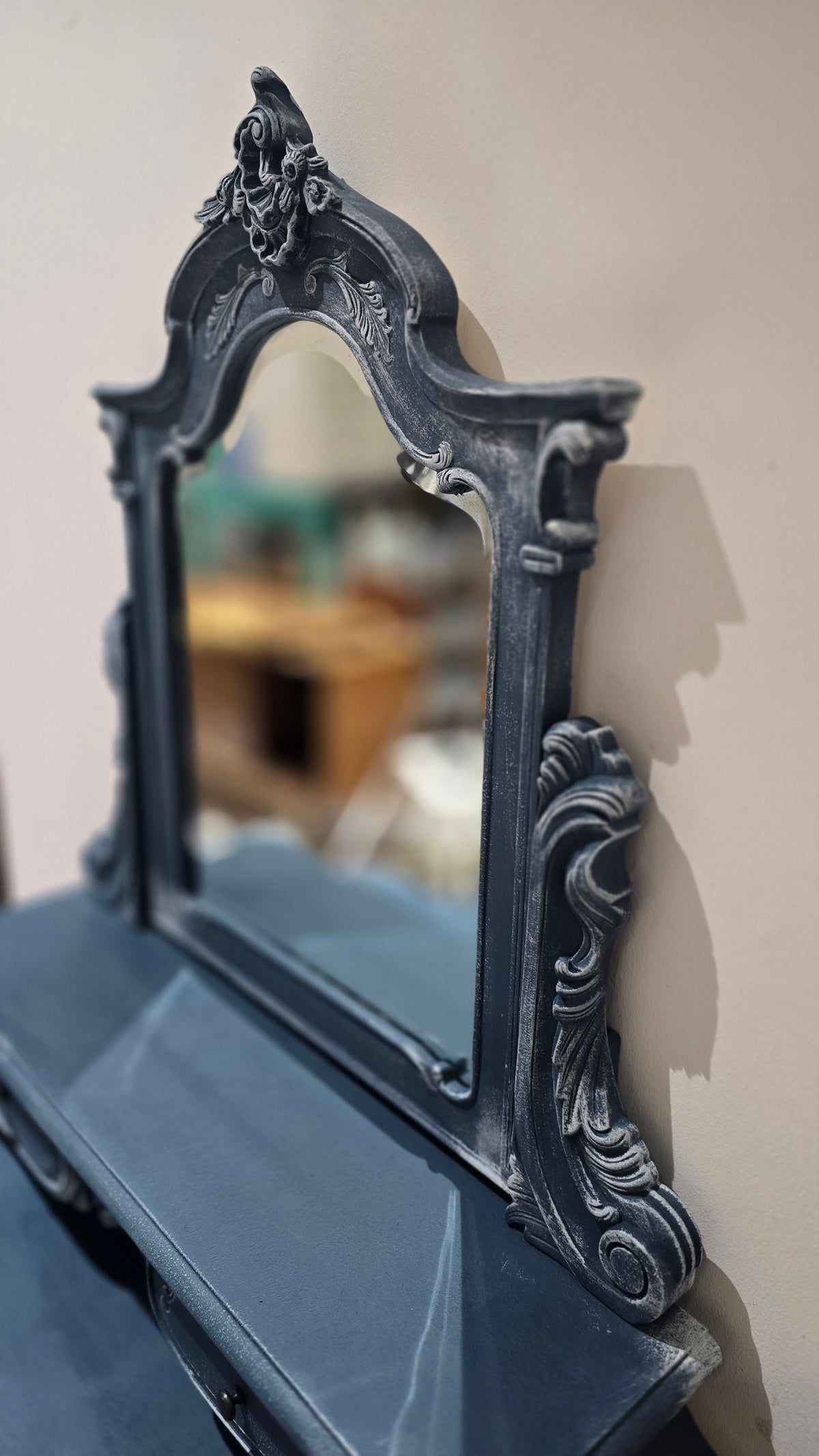 Aubusson Dressing table and stool