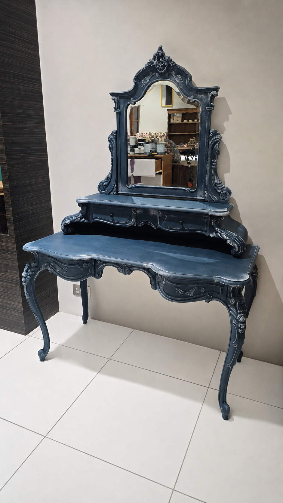 Aubusson Dressing table and stool
