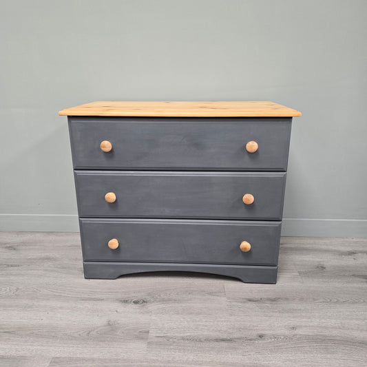 3 drawer chest