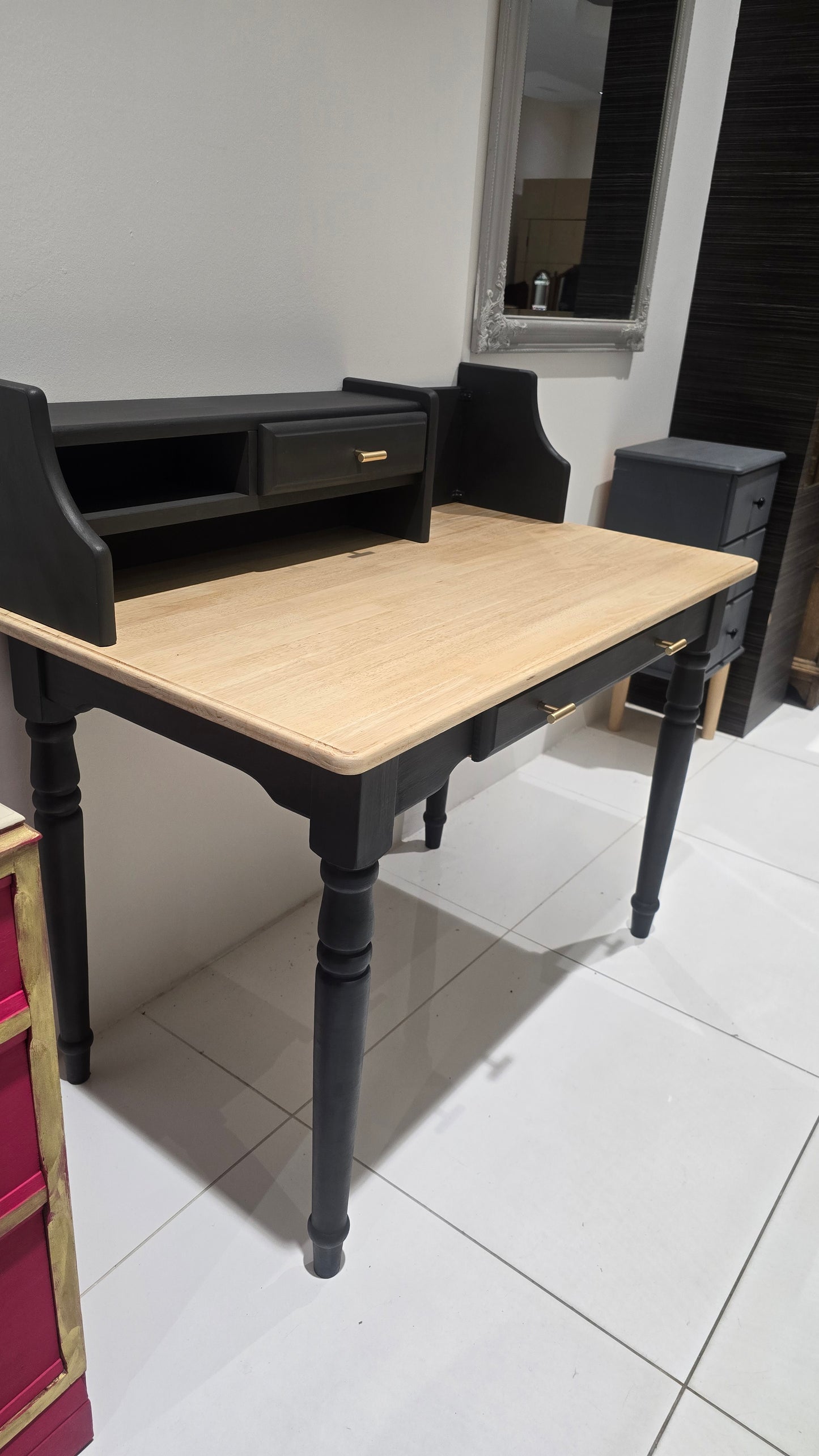 Beautifully Refurbished Graphite Desk