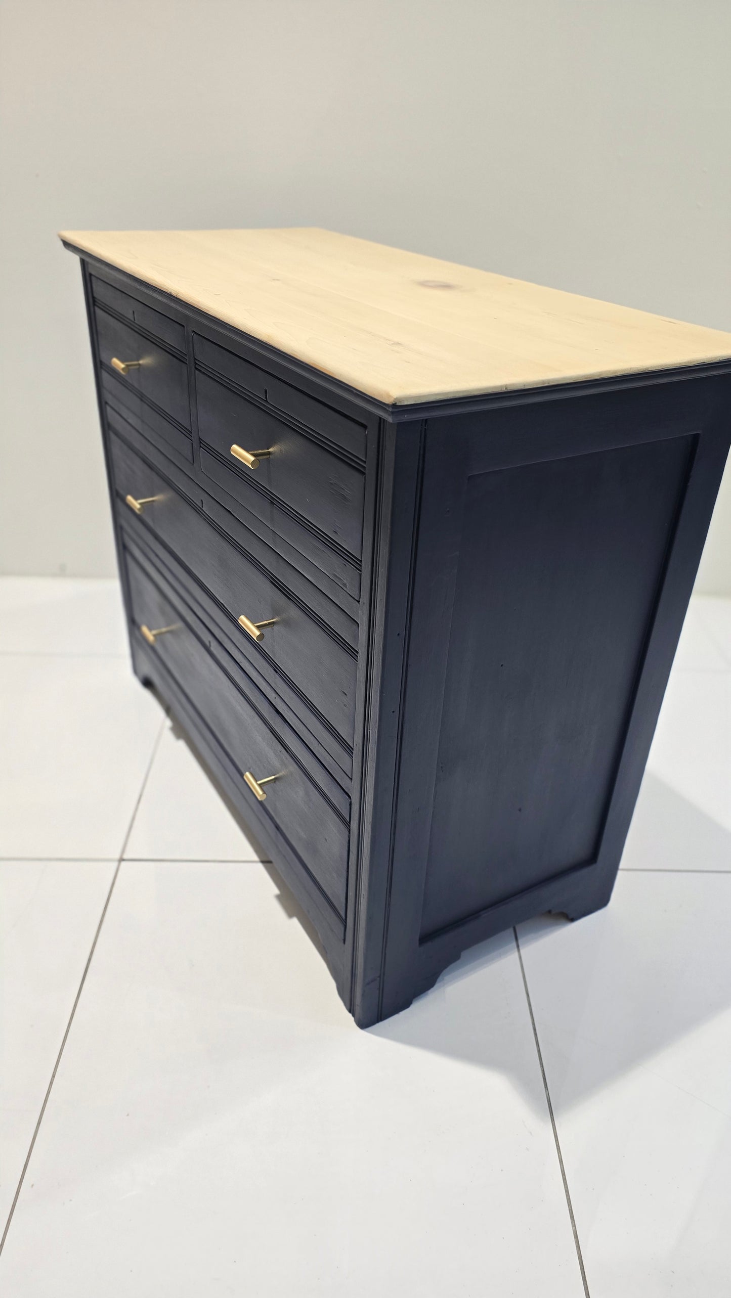 Oxford Navy Chest of drawers