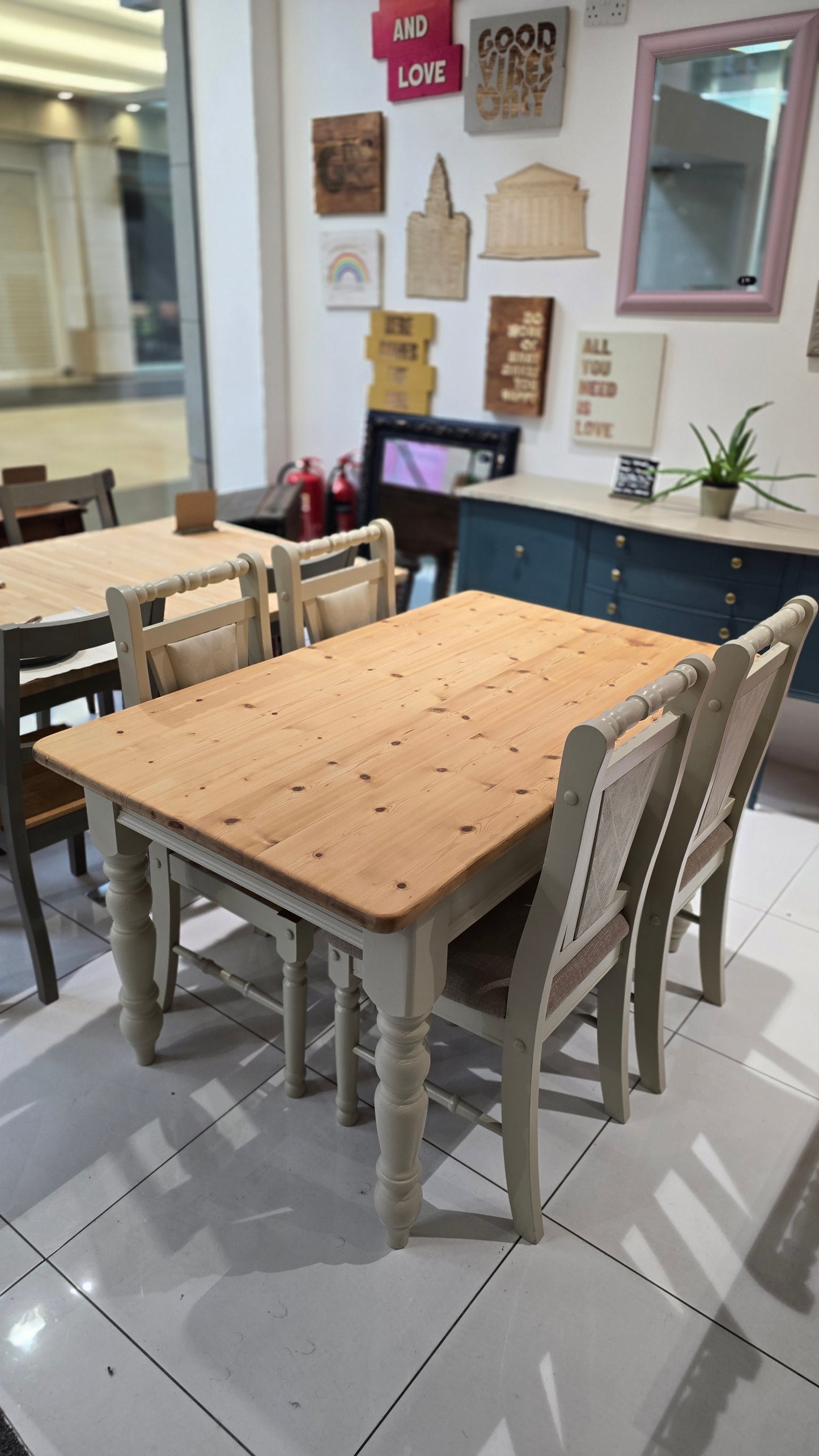 Pine dining table and 4 chairs