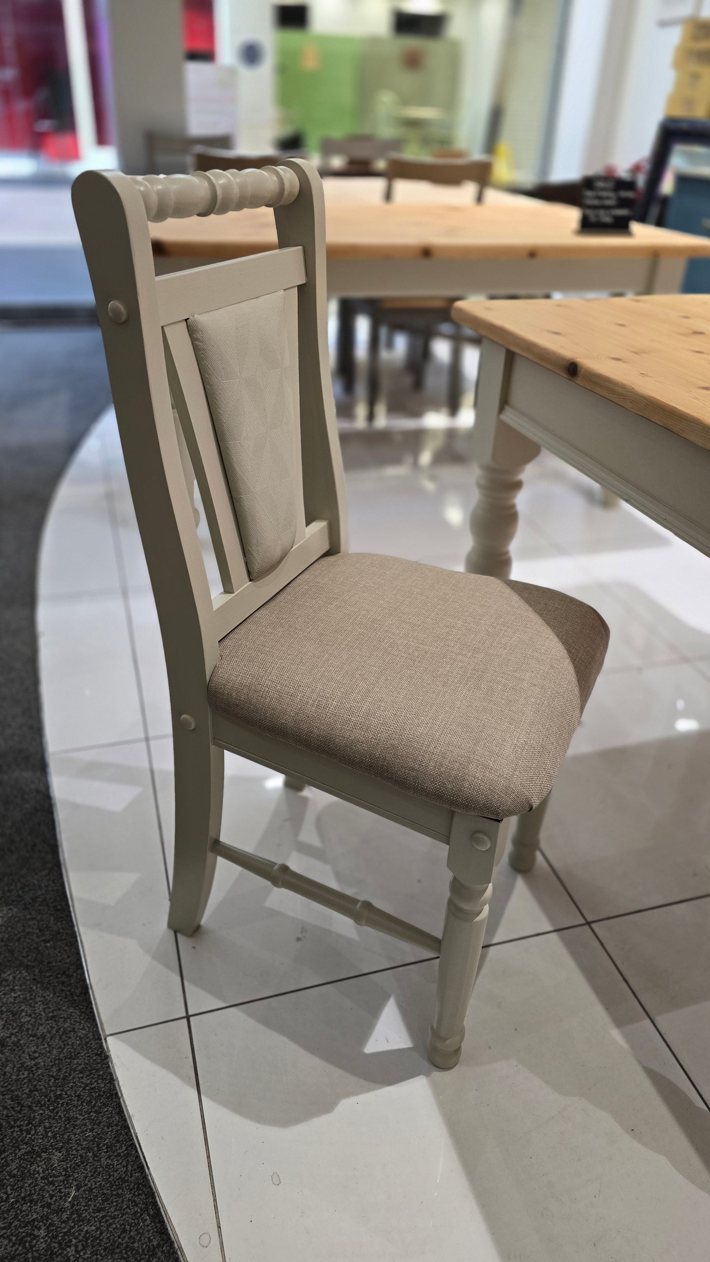 Pine dining table and 4 chairs