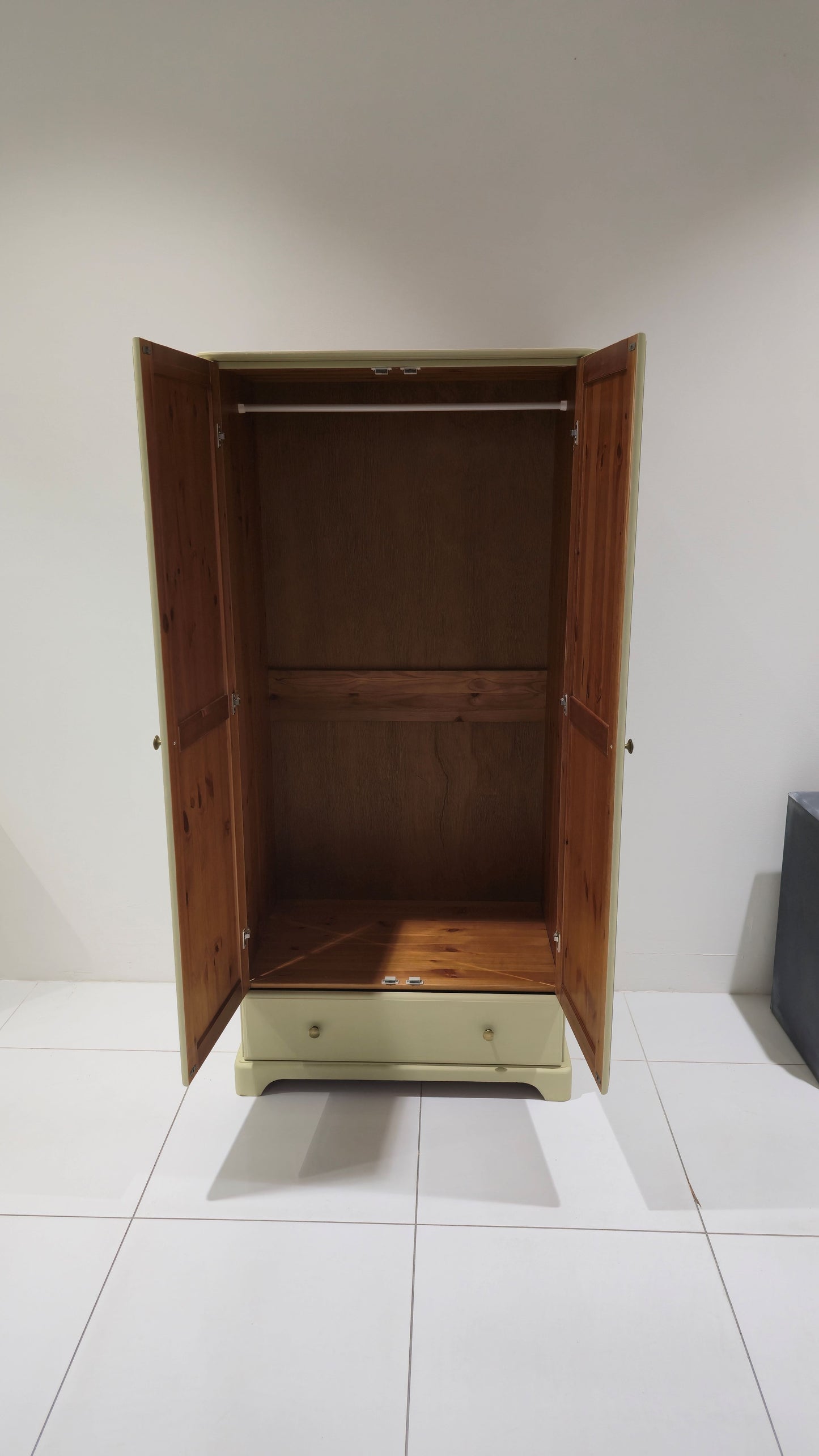 Bedroom Set: Wardrobe, Chest of drawers, Dressing table